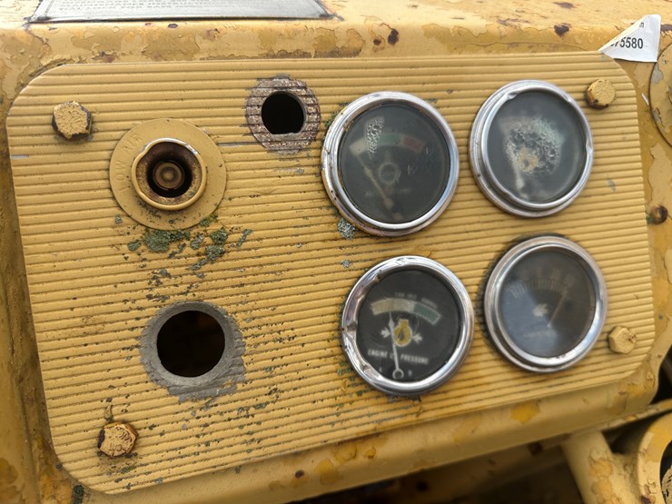 caterpillar-621b-image-24