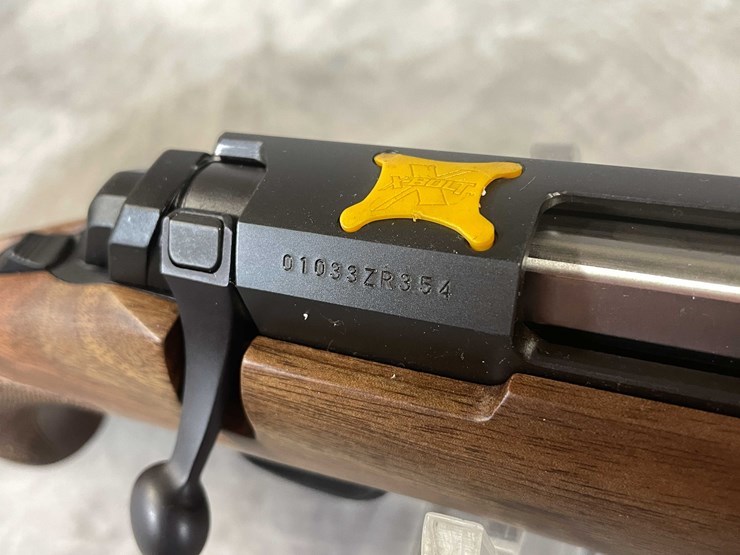 #1236-•-browning-x-bolt,-7mm-rem-mag-bolt-action-rifle,-sn:-01033zr354-(neenah,-wi)-image-11