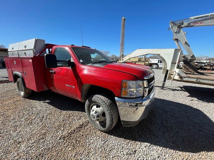 #1258-•-2011-chevrolet-3500hd-(peralta,-nm)-image-9