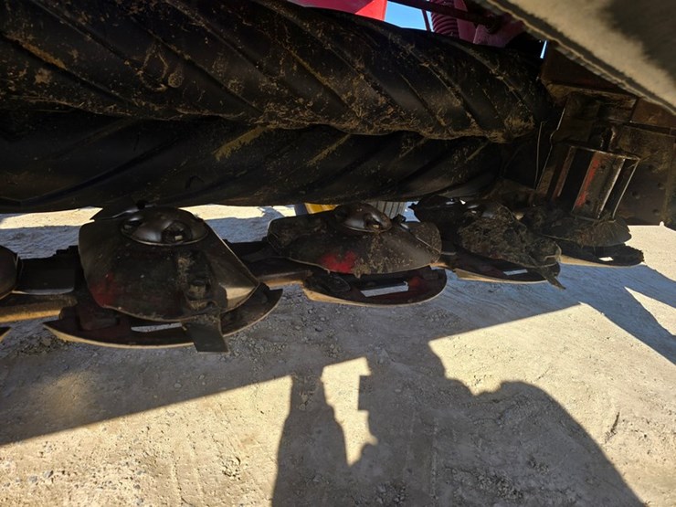 new-holland-h7230-image-20