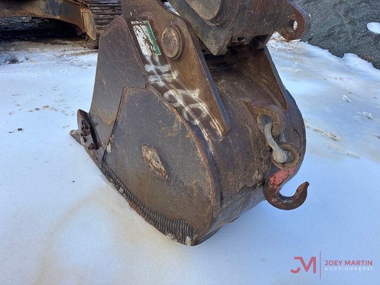 komatsu-pc200-lc-7l-image-14