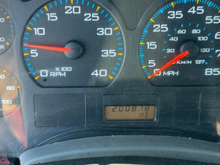 2007-international-7400-image-9