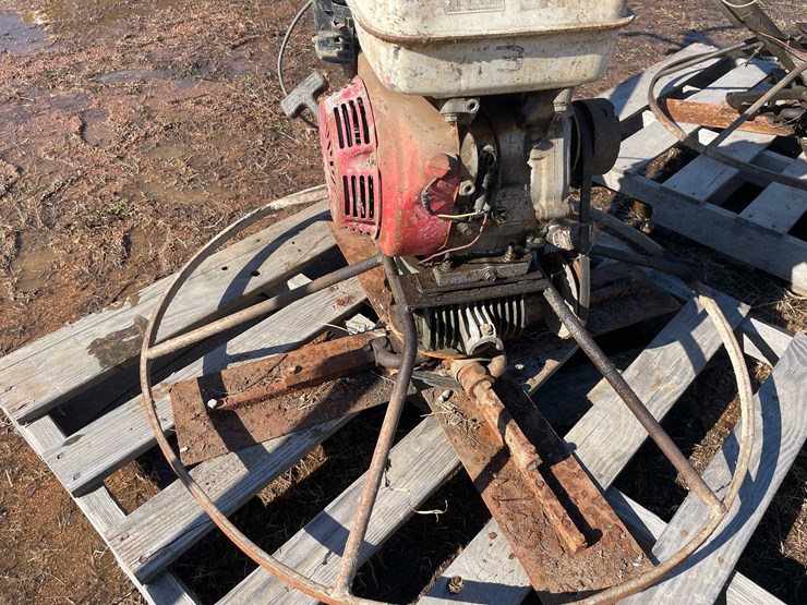 #13080-•-(2)-walk-behind-power-trowels-image-5