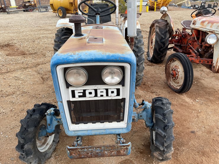 ford-tractor-image-11