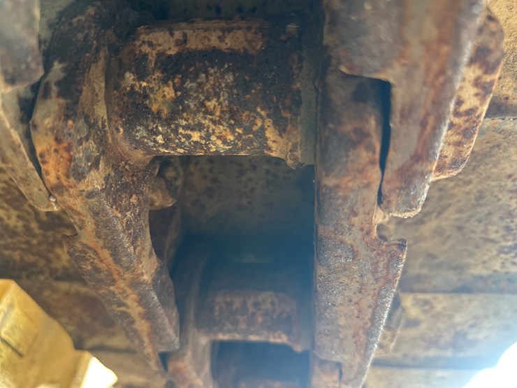 caterpillar-d5k-image-52