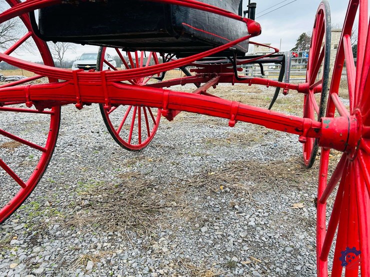 vintage-doctor’s-buggy-image-22