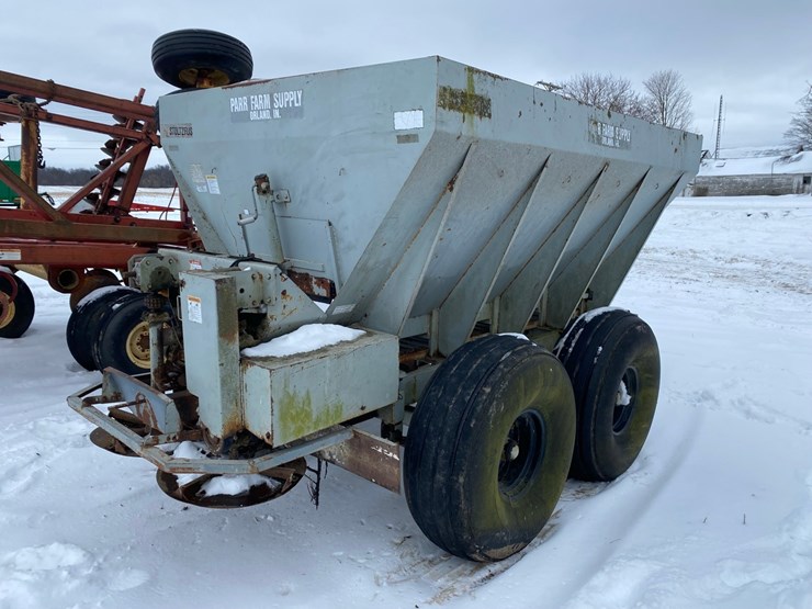 stoltzfus-lime-spreader-image-4