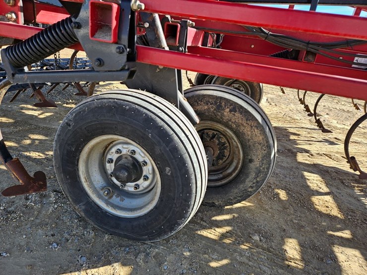 case-ih-200-image-44