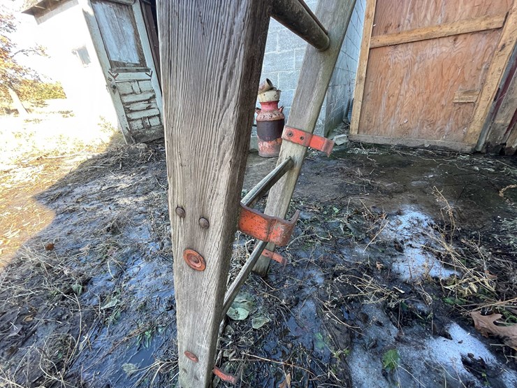 #13073-•-wooden-ladder-image-7