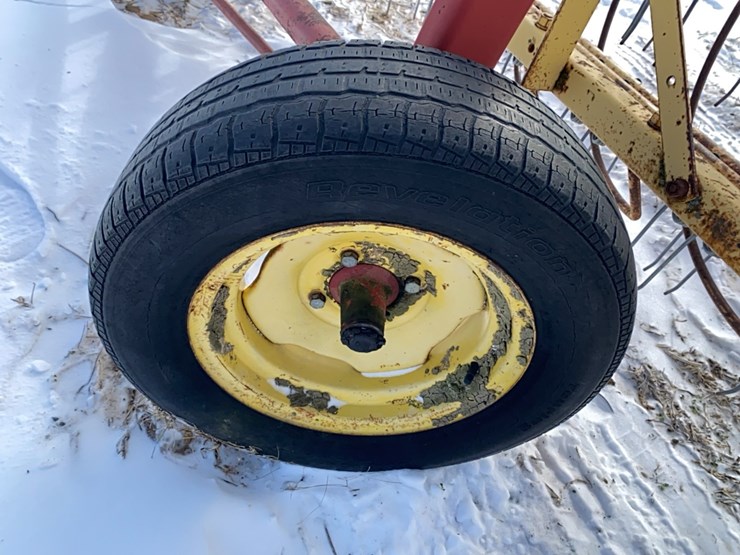 new-holland-258-image-20