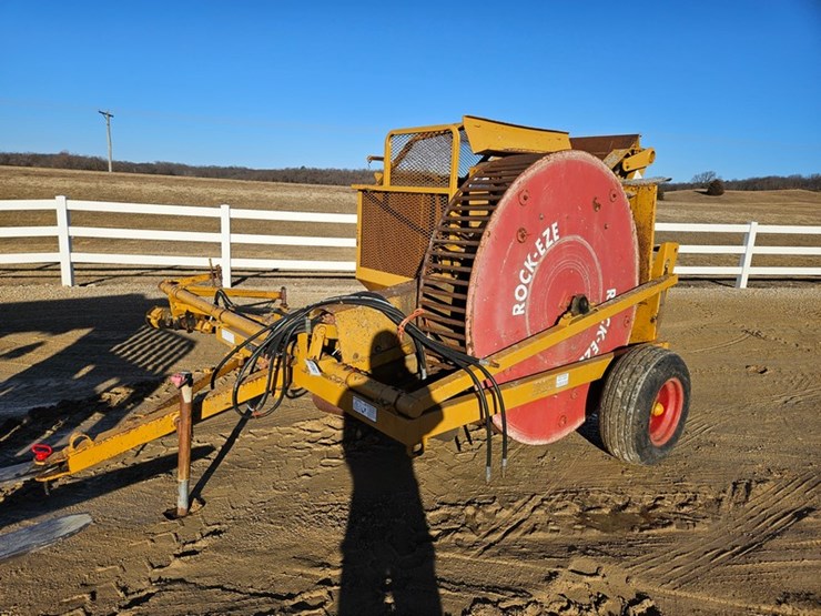 haybuster-3106-image-1