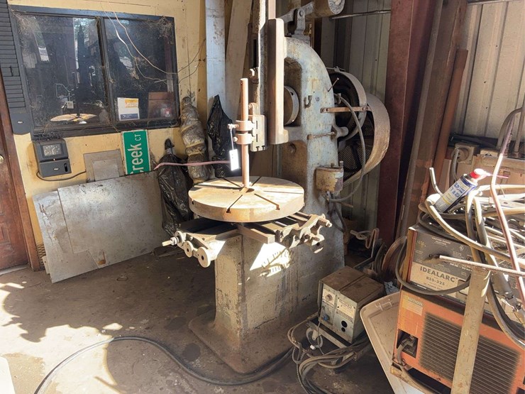 newton-philadelphia-vertical-shaper-image-1