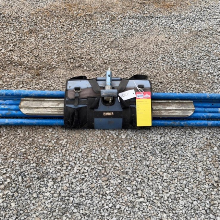 Marshalltown 4' Float with 6 Handles, w/bag