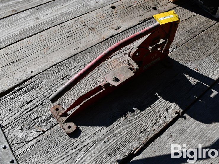 johnson-sickle-servicer-chain-breaker-image-8