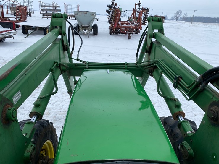 john-deere-6310-image-62