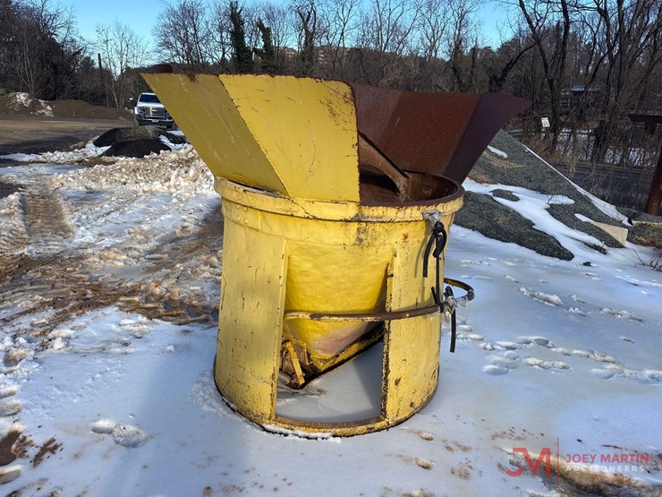 concrete-hopper-image-3