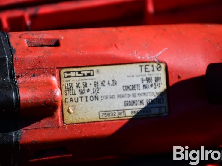 lot-of-power-tools-image-19