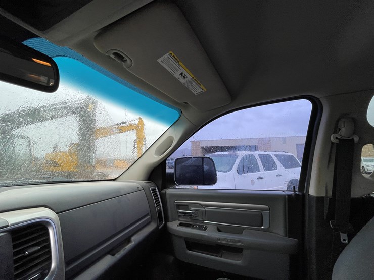 2014-dodge-2500-image-96