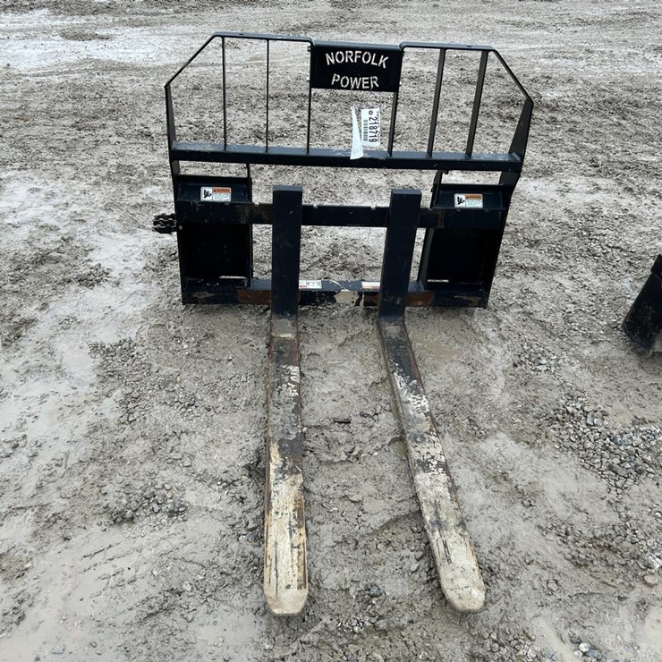 Norfolk Power 48” Skid Steer Pallet Forks