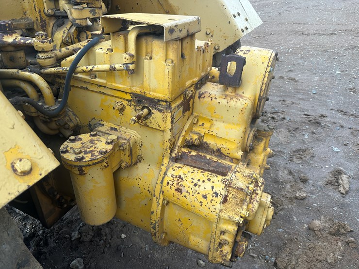 caterpillar-621b-image-32