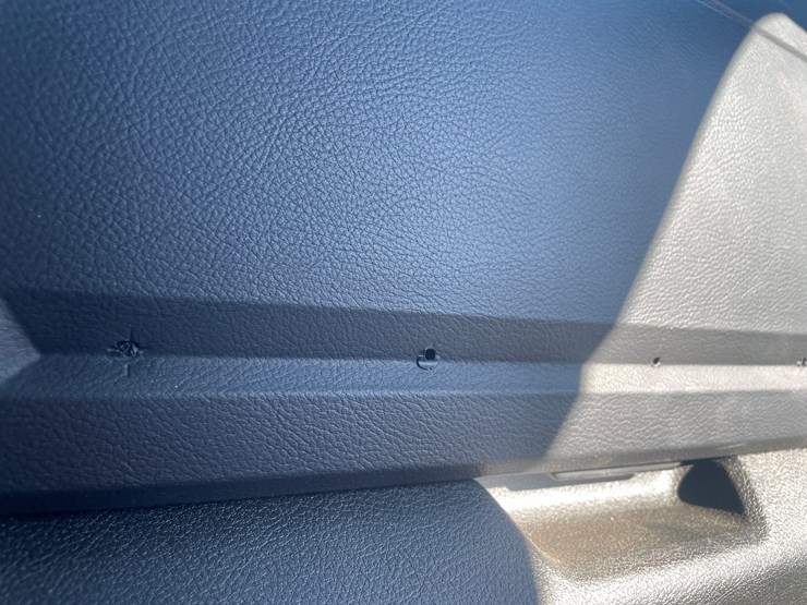 2018-dodge-2500-image-42