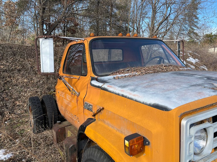 #13018-•-1974-gmc-6500-tractor-(has-wi-title)-image-21