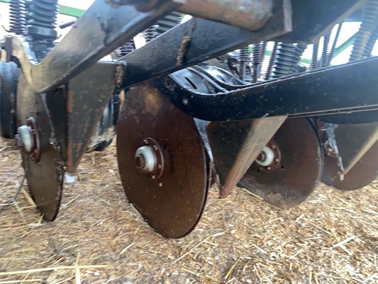 great-plains-solid-stand-20-image-42