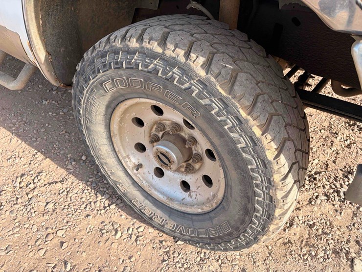 2003-ford-f350-image-32