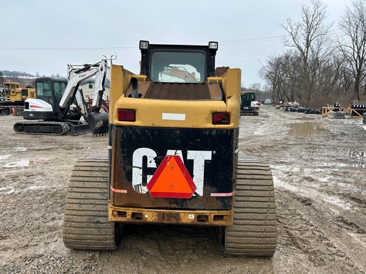 caterpillar-277b-image-3