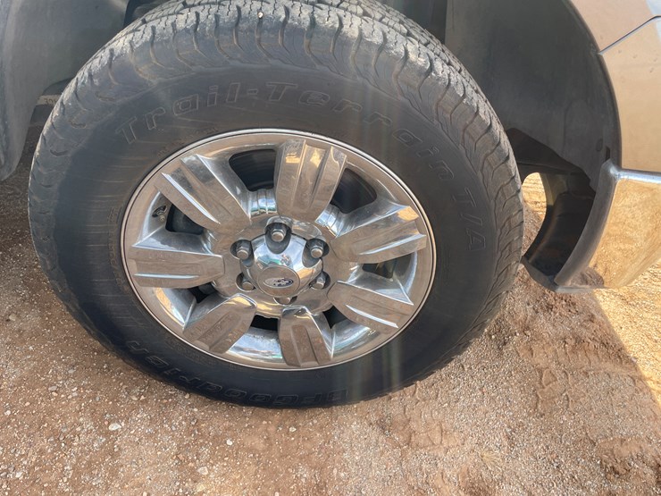 2010-ford-f150-image-16