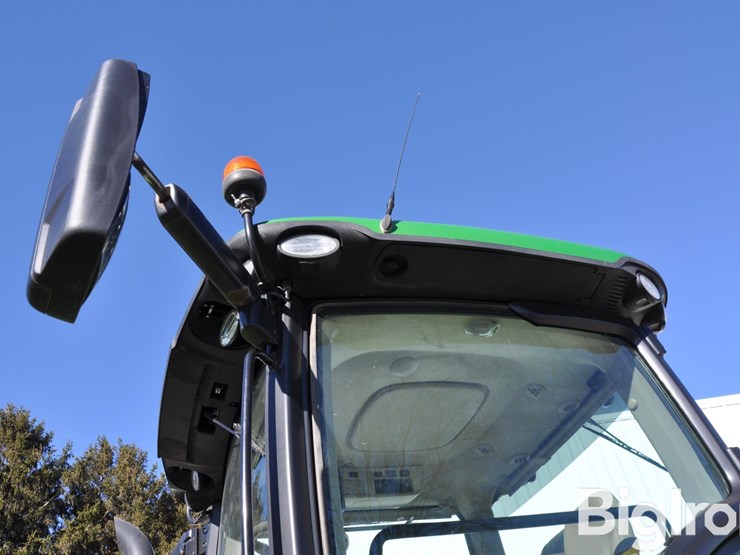 2019-john-deere-8345r-image-16