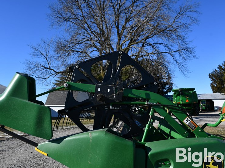 john-deere-630f-image-12