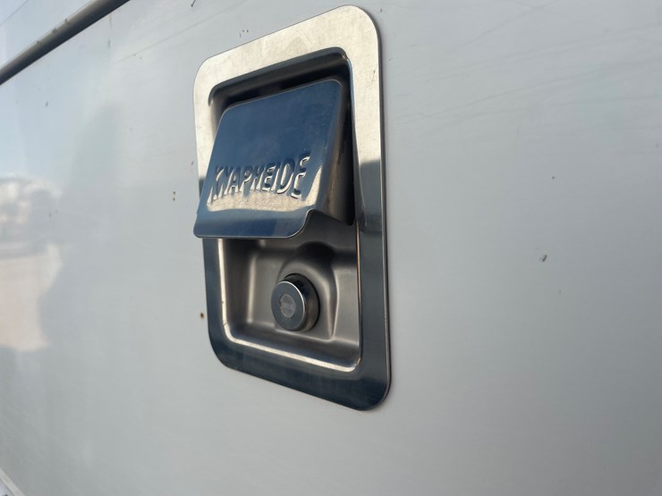 2021-dodge-2500-image-57