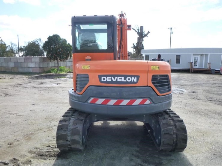 2023-develon-dx85r-3-hydraulic-excavator-image-32