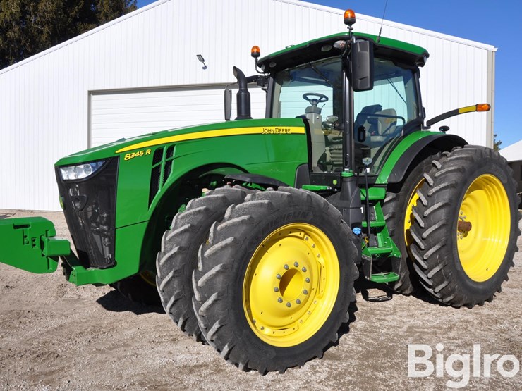2019-john-deere-8345r-image-1