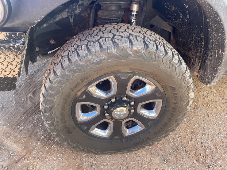 2018-dodge-2500-image-14