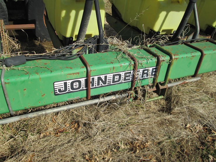john-deere-1720-image-10
