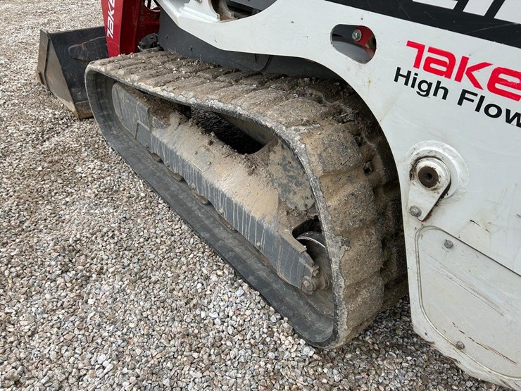 2022-takeuchi-tl12v2-image-16