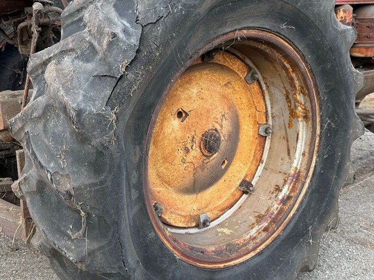 massey-ferguson-98-image-42