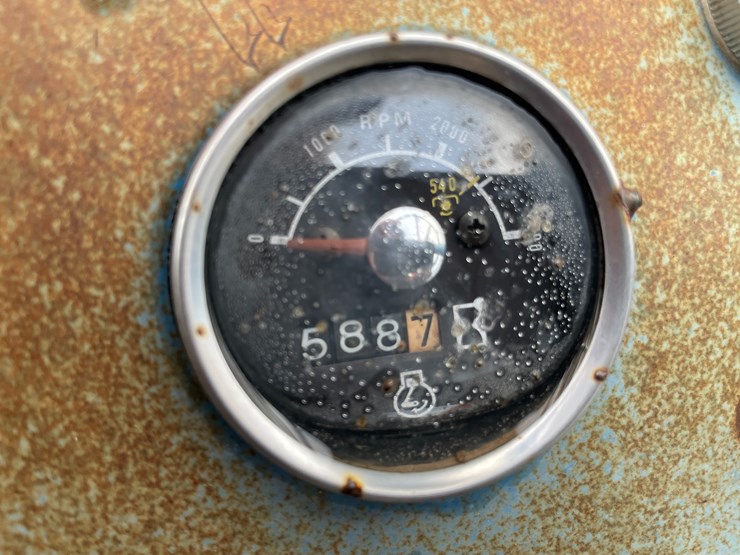 ford-tractor-image-6