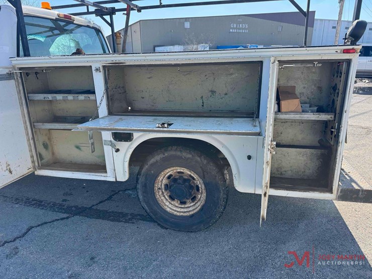 2003-ford-f250-image-12