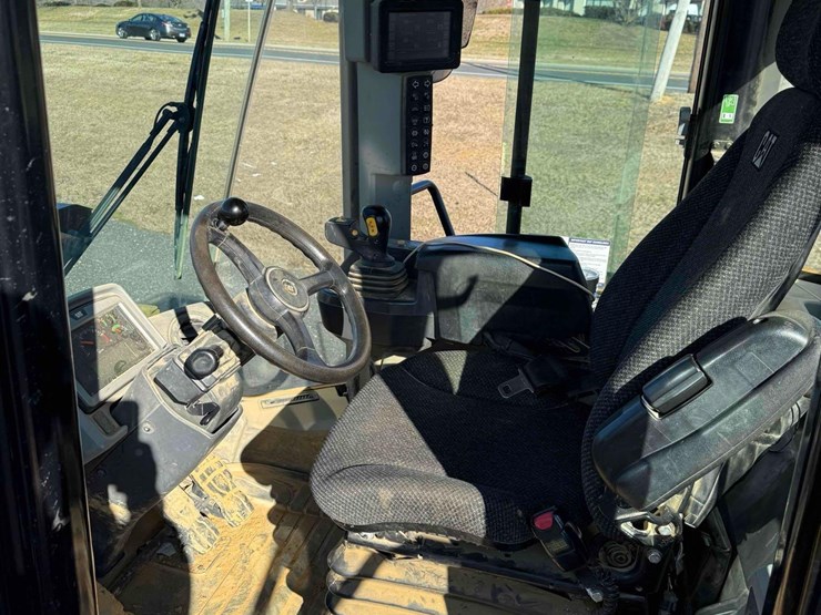 2018-caterpillar-950m-image-14