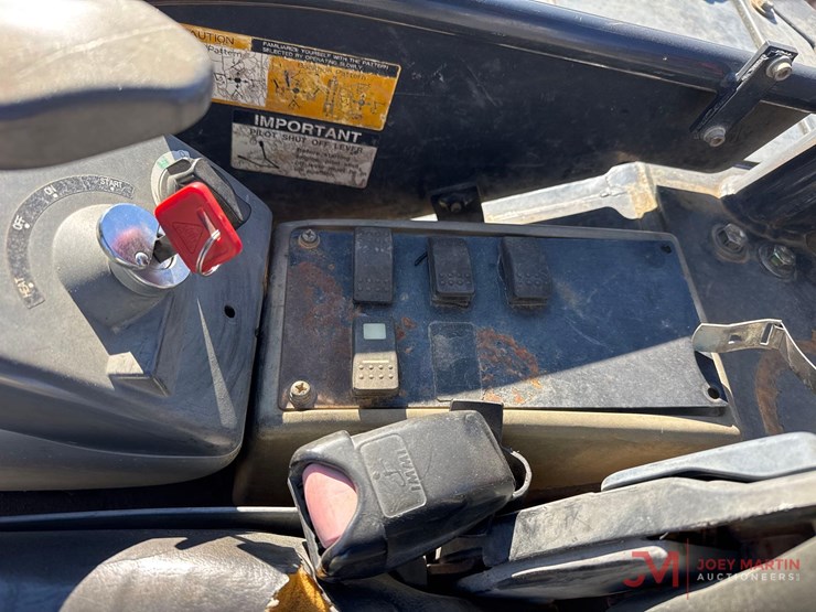 2013-deere-50d-image-21