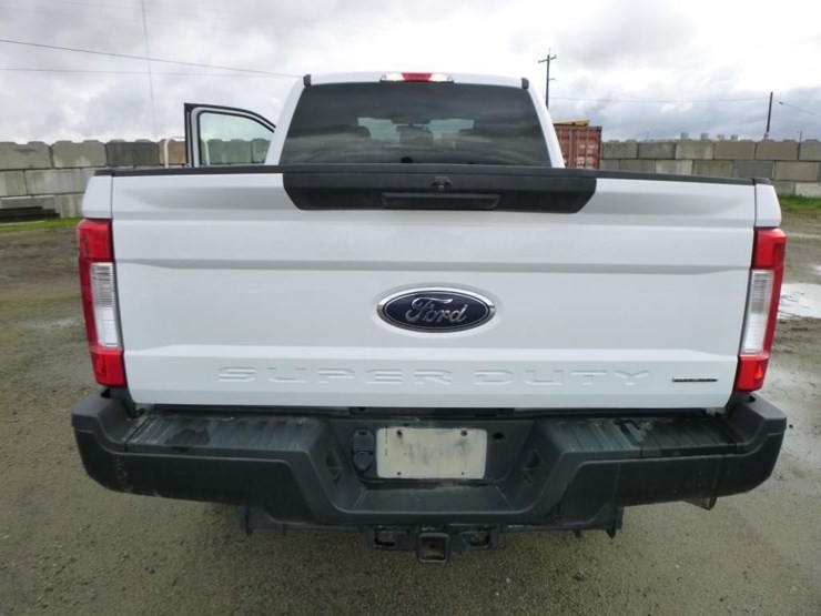2019-ford-f250-image-21
