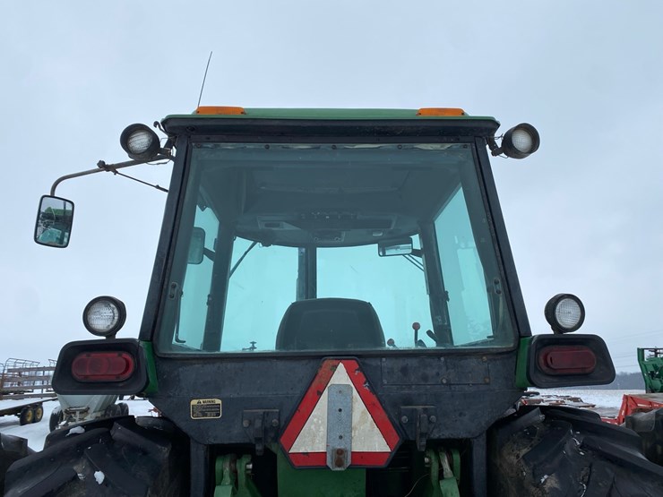 john-deere-4640-image-22