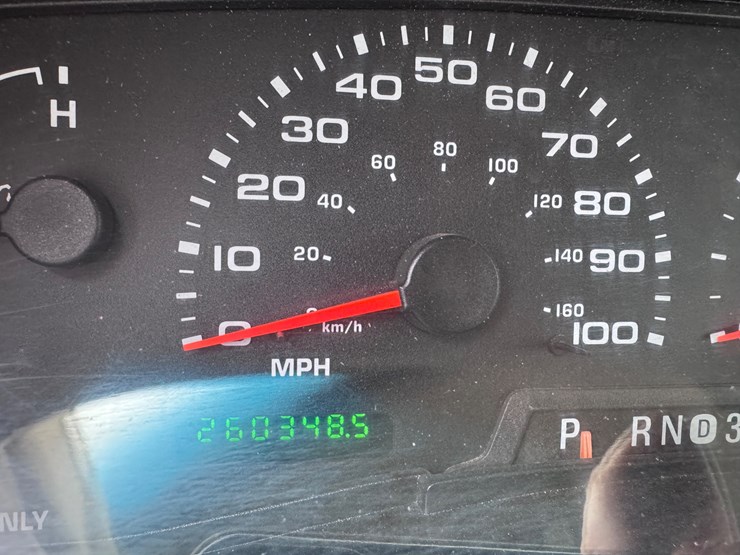 2003-ford-f350-xl-image-32