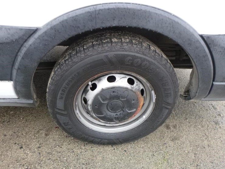 2020-ford-transit-image-26