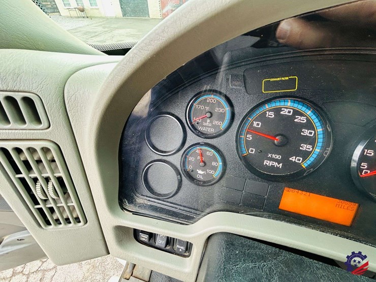 2012-international-durastar-4300-image-92