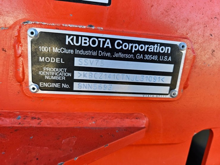 2022-kubota-ssv75-image-31