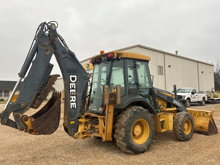 2011-deere-310sj-image-5